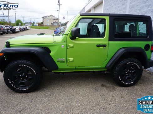 Used 2018 Jeep Wrangler Sport AWD/4WD image 4
