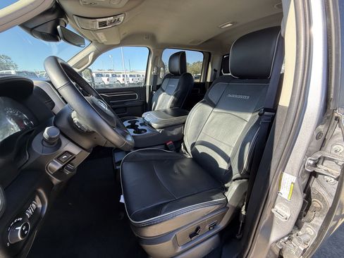 Used 2024 RAM 2500 Laramie w/ Safety Group image 27