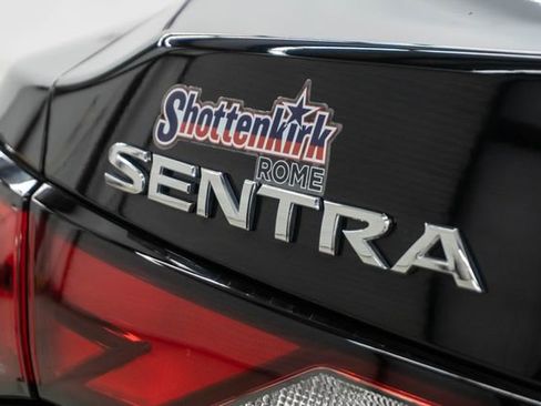 Used 2025 Nissan Sentra S FWD image 7