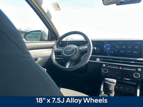 New 2026 Hyundai Tucson SEL FWD image 15