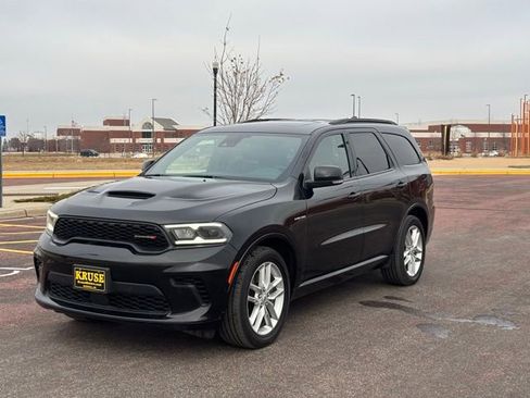 Used 2025 Dodge Durango R/T image 32