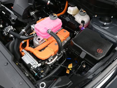 Used 2023 Kia Sportage LX image 24