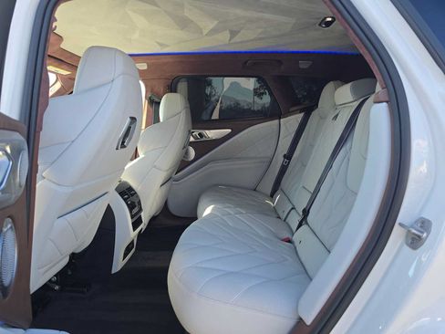 Used 2025 BMW XM AWD/4WD image 17
