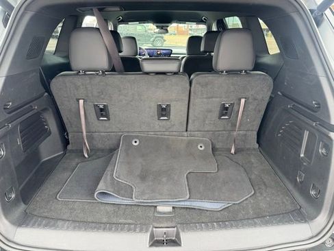 Used 2025 Buick Enclave Sport Touring FWD image 22