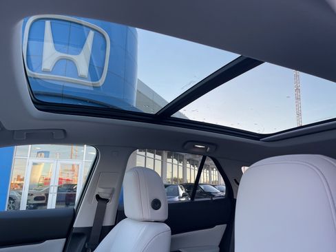 New 2025 Honda Prologue Touring image 24