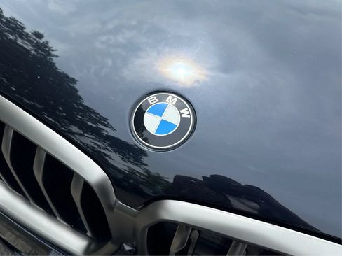 Used 2020 BMW X6 M50i w/ Premium Package AWD/4WD image 31
