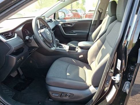 Used 2024 Toyota RAV4 XLE FWD image 14