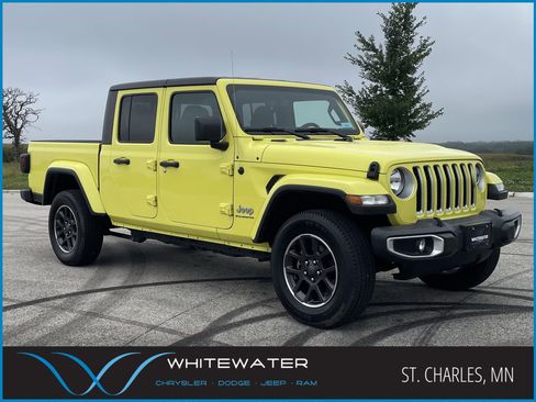 Used 2023 Jeep Gladiator Overland image 1