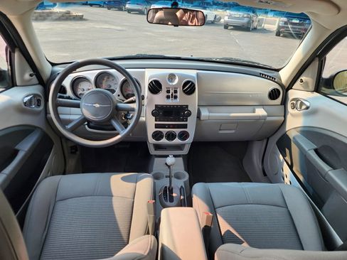 Used 2009 Chrysler PT Cruiser w/ Fleet Value Group I image 9