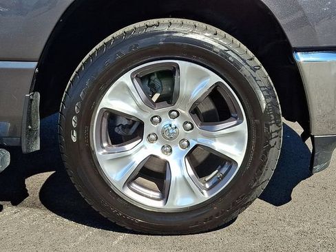 Used 2023 RAM 1500 Laramie AWD/4WD image 12