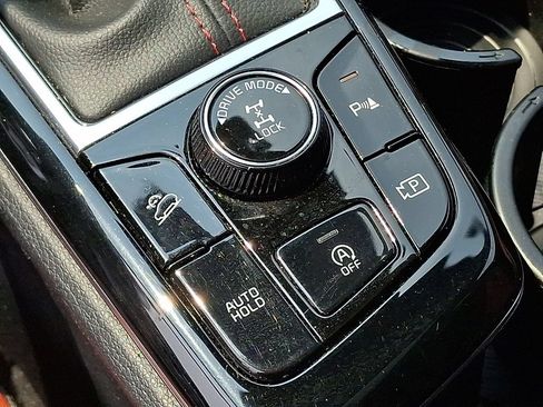 Certified 2025 Kia Sportage SX AWD/4WD image 25