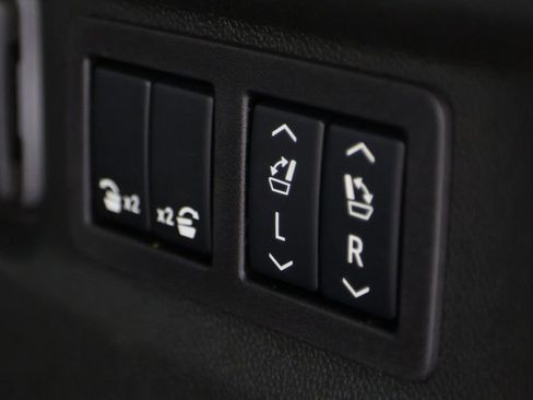 Used 2026 GMC Yukon XL AT4 Ultimate w/ LPO, Floor Liner Package image 14