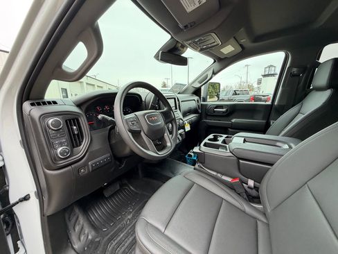 New 2026 GMC Sierra 2500 Pro w/ Convenience Package image 11