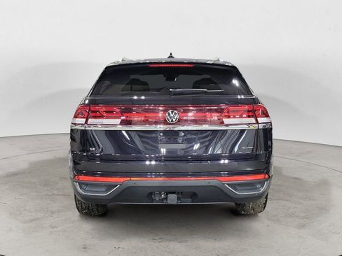 Used 2024 Volkswagen Atlas Cross Sport SE image 4