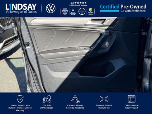 Certified 2022 Volkswagen Tiguan SE image 9