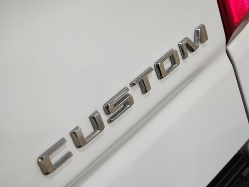 Used 2022 Chevrolet Silverado 1500 Custom image 26
