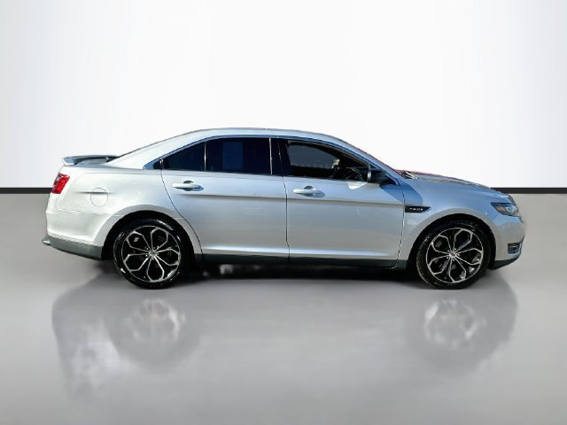 Used 2015 Ford Taurus SHO w/ Equipment Group 401A AWD/4WD image 4
