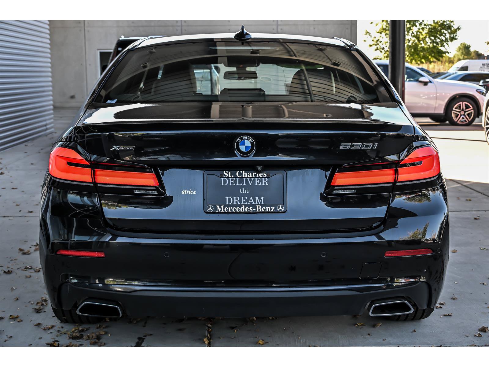 Used 2022 BMW 530i xDrive w/ Premium Package AWD/4WD image 7