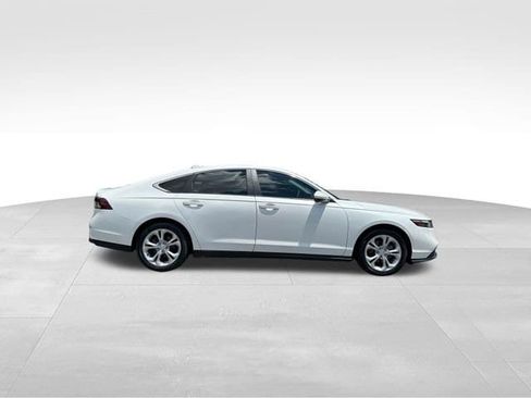 Used 2023 Honda Accord LX image 6