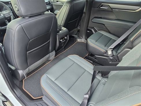New 2026 GMC Acadia AT4 image 13