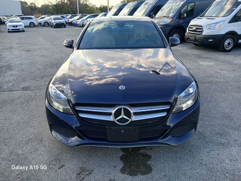 Used 2018 Mercedes-Benz C 300 Sedan w/ Premium Package image 3