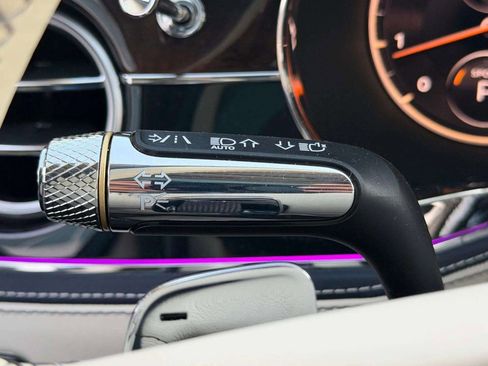 Certified 2024 Bentley Flying Spur V8 image 60