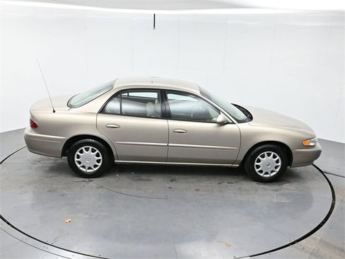 Used 2003 Buick Century Custom w/ Preferred Equipment Group 1SB image 32