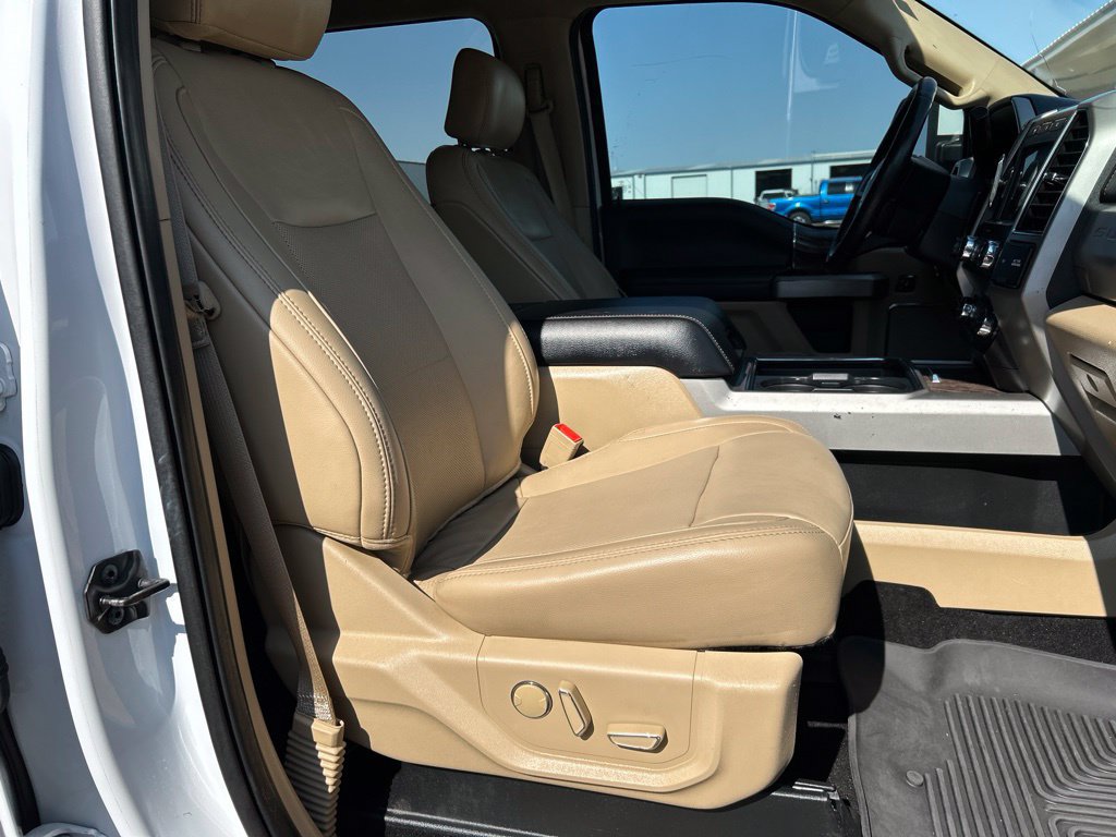 Used 2019 Ford F250 Lariat w/ Lariat Ultimate Package AWD/4WD image 44