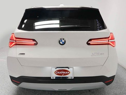 Used 2025 BMW X3 xDrive30i AWD/4WD image 4