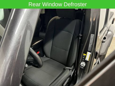 Used 2021 Jeep Gladiator Sport AWD/4WD image 29