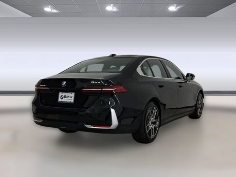 New 2026 BMW 530i image 9
