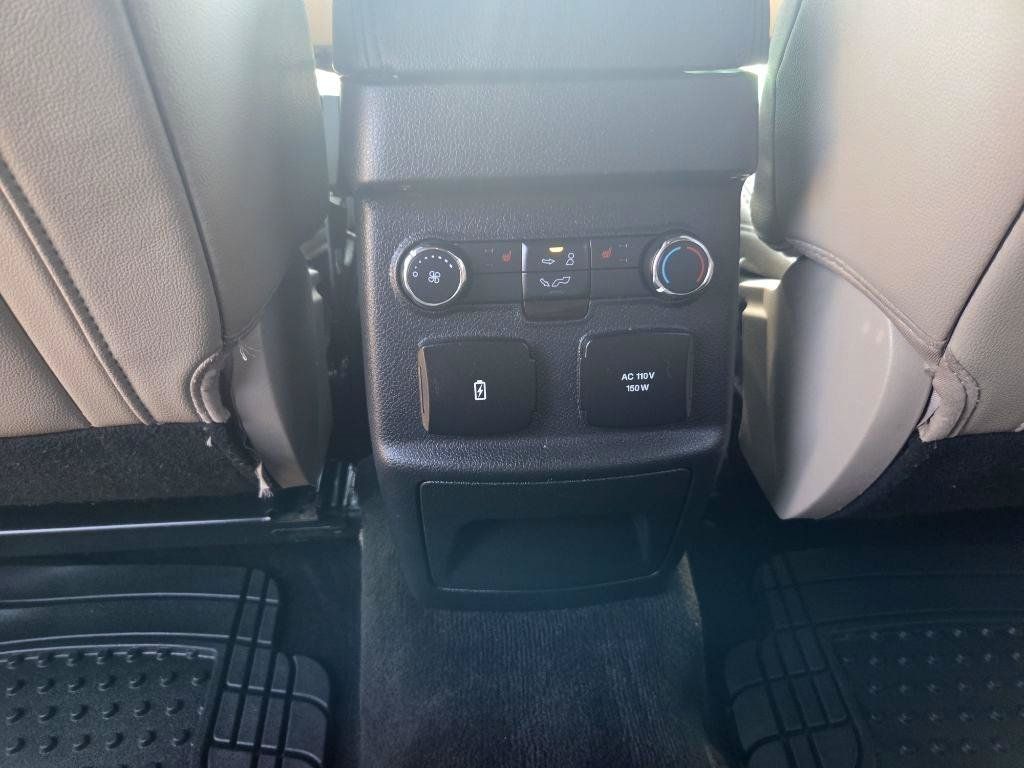 Used 2018 Ford Explorer Limited w/ Equipment Group 301A FWD image 20