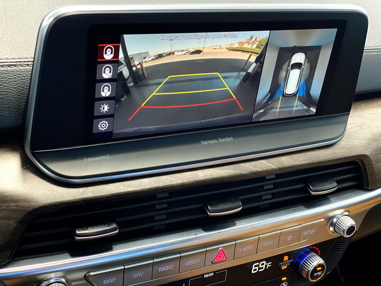 Used 2020 Kia Telluride SX w/ Towing Package FWD image 26