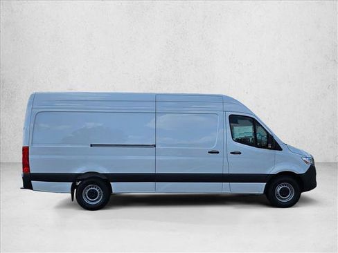 New 2026 Mercedes-Benz Sprinter 2500 image 4