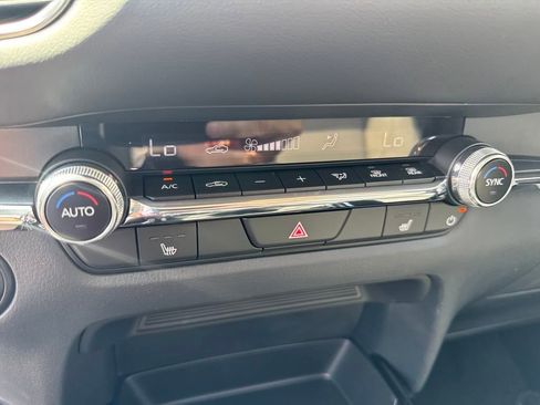 New 2025 MAZDA CX-30 AWD 2.5 S w/ Preferred Package image 39