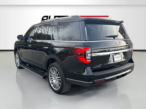 Used 2023 Ford Expedition Limited image 5