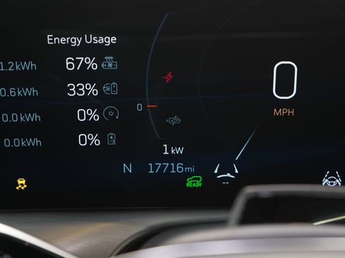 Used 2026 Cadillac Vistiq Luxury image 28