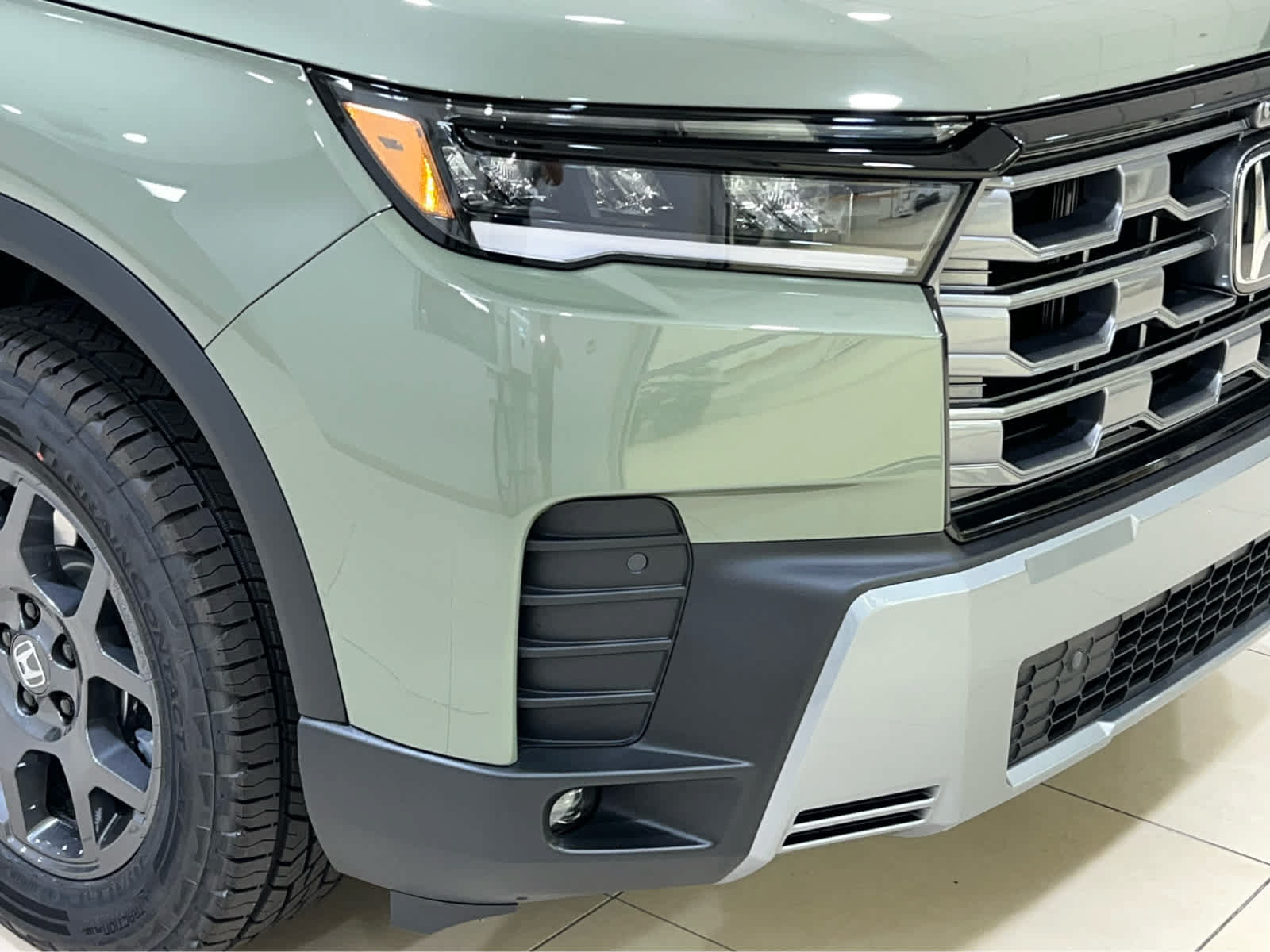 New 2026 Honda Pilot TrailSport image 2