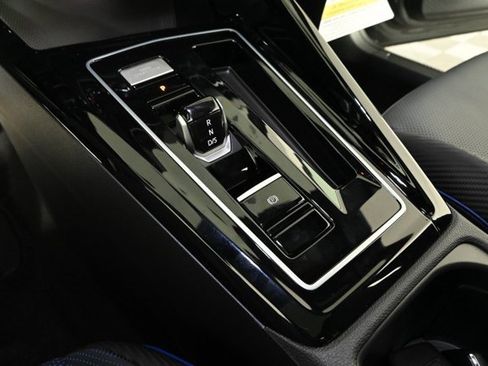 New 2026 Volkswagen Golf image 27