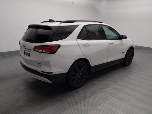 Used 2024 Chevrolet Equinox RS w/ RS Leather Package FWD image 10
