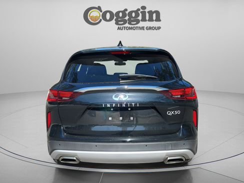 Used 2022 INFINITI QX50 Pure image 4