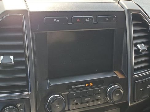 Used 2019 Ford F150 XLT w/ Equipment Group 302A Luxury image 28