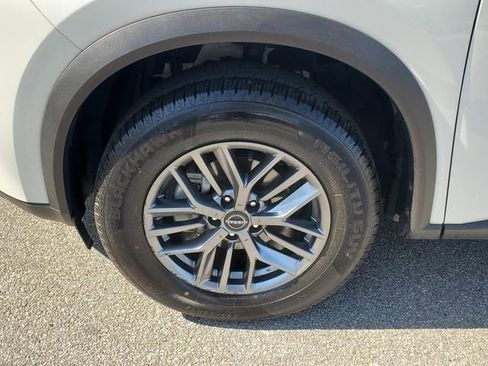 Certified 2023 Nissan Rogue S image 10