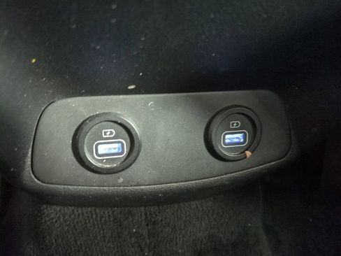 Used 2023 Hyundai Santa Fe SEL image 17