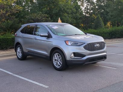 Used 2023 Ford Edge SEL w/ Convenience Package