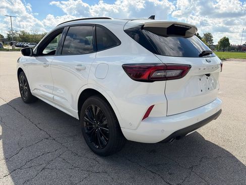 Used 2023 Ford Escape ST-Line Elite w/ Premium Technology Package AWD/4WD image 5