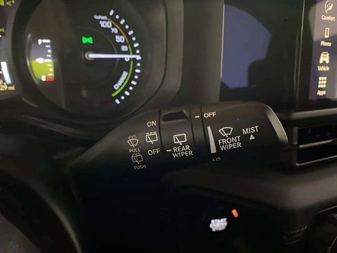 Used 2025 Jeep Wrangler Unlimited Sahara w/ Safety Group image 35