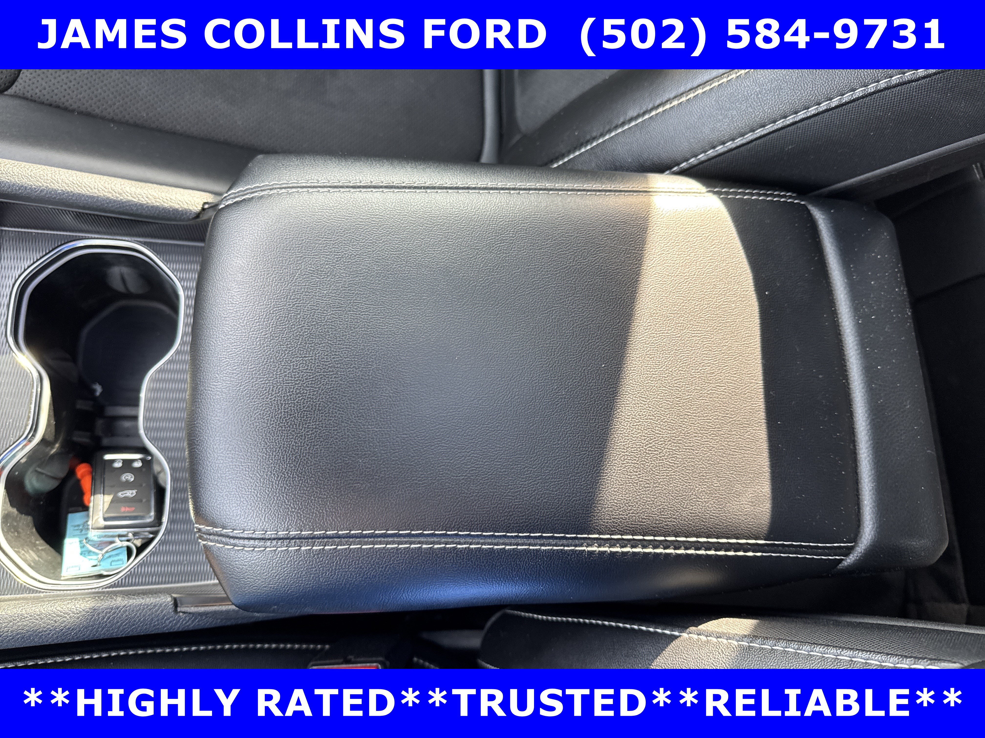 Used 2024 Jeep Grand Cherokee Altitude AWD/4WD image 30