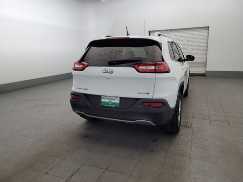 Used 2015 Jeep Cherokee Limited AWD/4WD image 7