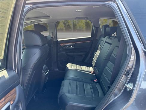 Used 2018 Honda CR-V Touring image 10